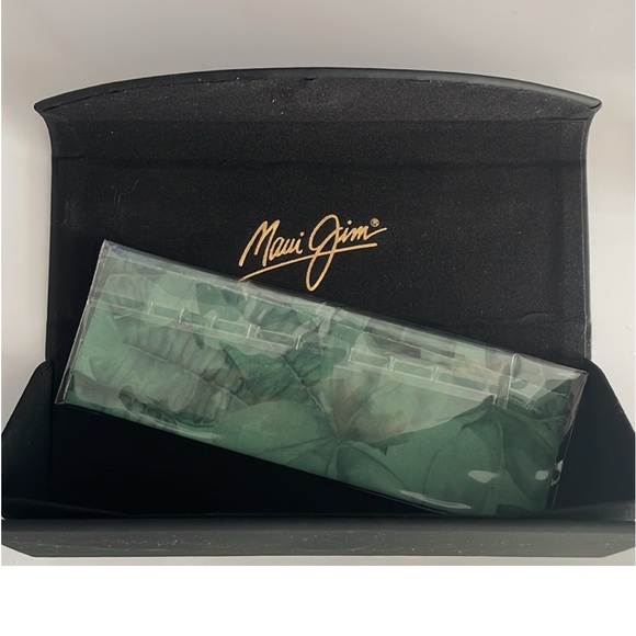 🆕 Maui Jim Wood Rose Sunglasses
Pink Tortoise With Rose Gold - Maui Rose lenses - Picture 7 of 8